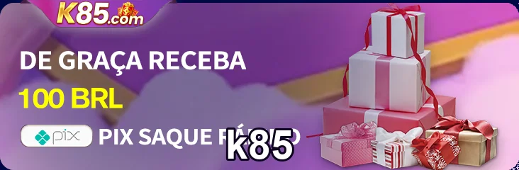 Pessoa jogando em dispositivo móvel com jogos populares